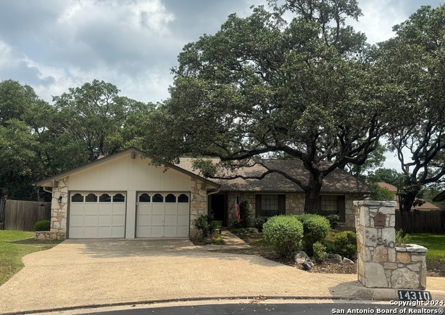 Details for 14310 Fox Fire Ln, San Antonio, TX 78231