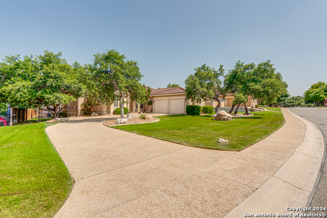 Details for 25010 Estancia Circle, San Antonio, TX 78260