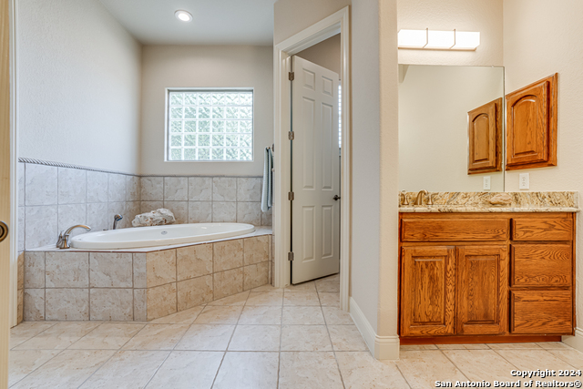 Image 26 of 42 For 25010 Estancia Circle