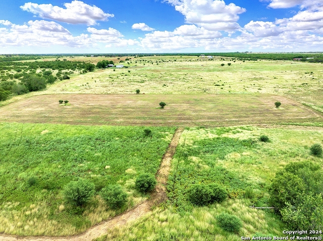 Image 10 of 11 For 3192 Atascosa County Road 101