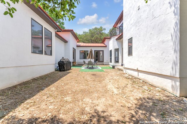 Listing photo id 34 for 12030 Sunburst St