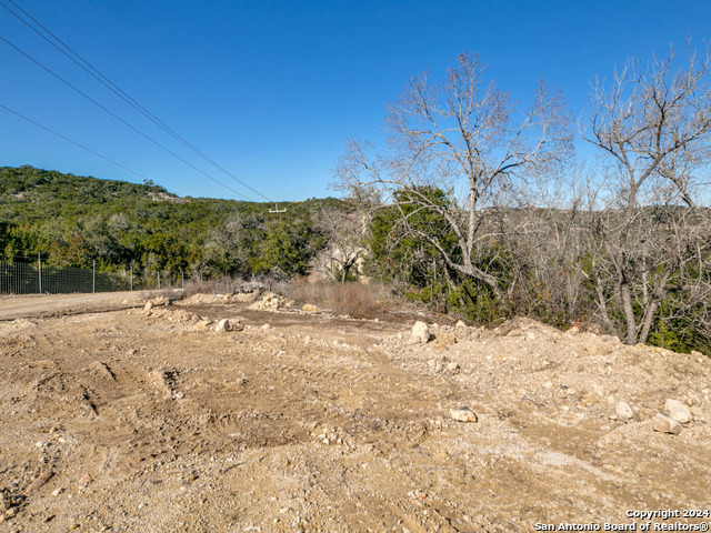 Image 8 of 14 For 11309 Sloanes Ridge