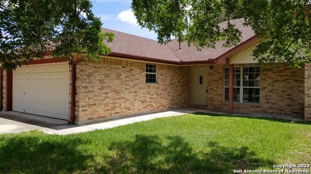 Details for 1324 Summerwood Dr, New Braunfels, TX 78130