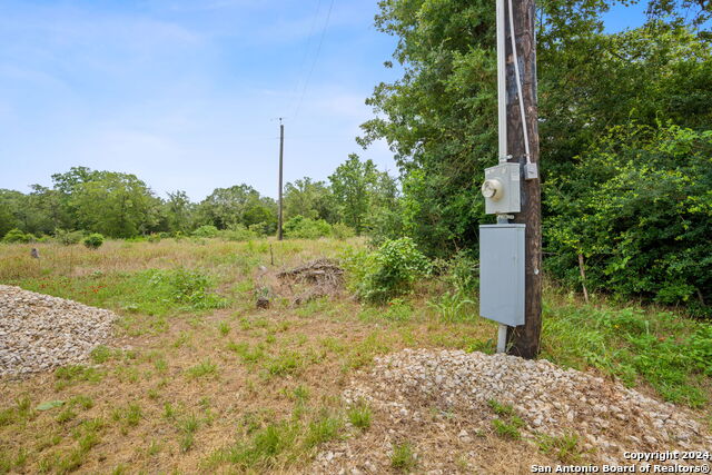 Listing photo id 16 for 1167 County Road 441