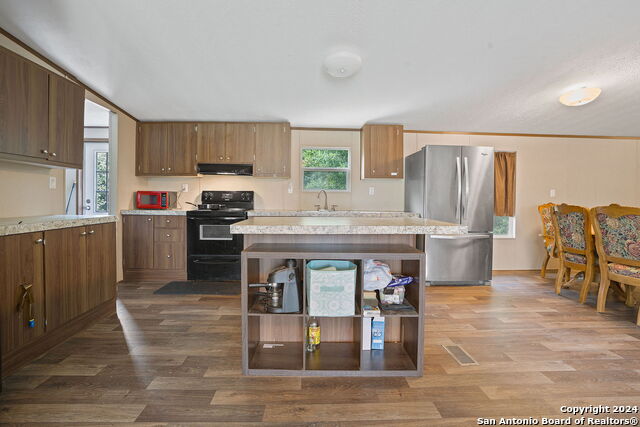 Listing photo id 2 for 1167 County Road 441