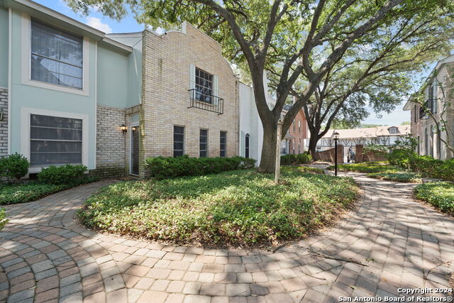 Details for 2811 Woodbury St  204, San Antonio, TX 78217