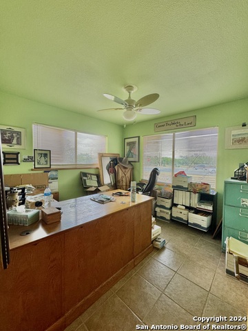 Listing photo id 14 for 1112 Garner Field Rd