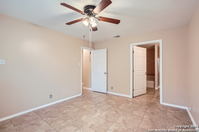 Image 10 of 23 For 10718 Shaenridge S