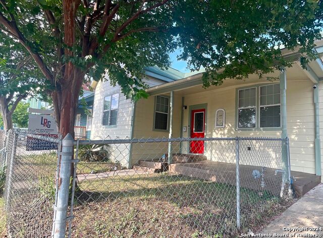 Details for 226 Hackberry St S, San Antonio, TX 78203