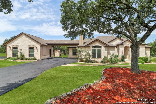 Details for 301 River Ridge, Boerne, TX 78006