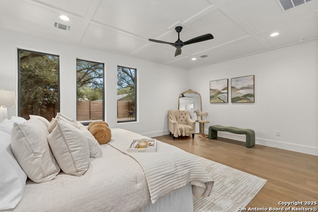 Listing photo id 17 for 318 Tuxedo Ave