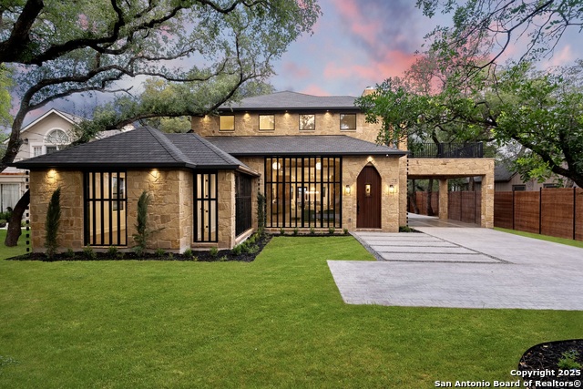Listing photo id 0 for 318 Tuxedo Ave