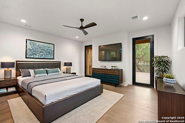 Listing photo id 22 for 318 Tuxedo Ave