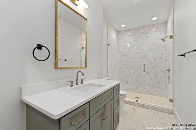 Listing photo id 23 for 318 Tuxedo Ave