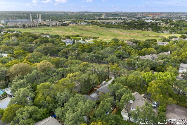 Listing photo id 33 for 318 Tuxedo Ave