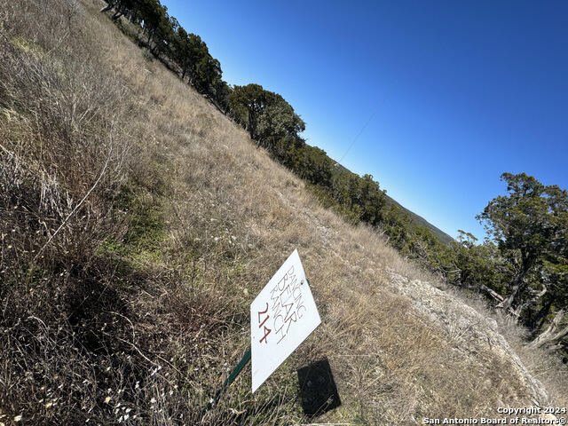 Image 9 of 18 For 1717 Private Road Ne