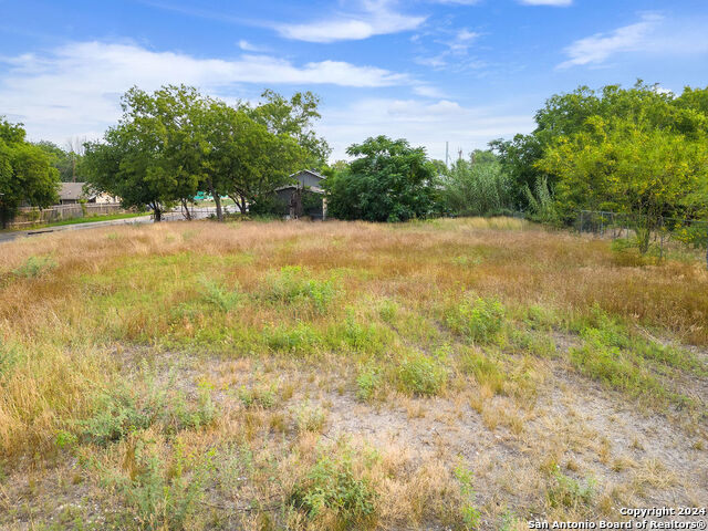 Image 9 of 9 For 255 Coyol St