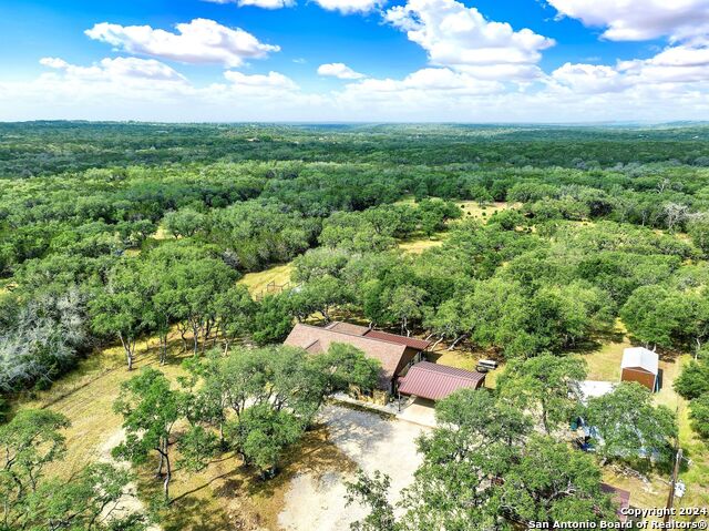 Listing photo id 28 for 417 County Road 2471