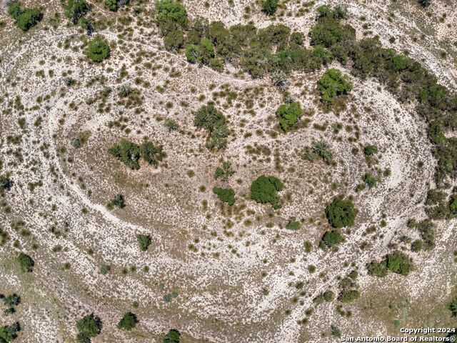 Image 14 of 50 For 305 Upper Cibolo Creek Rd