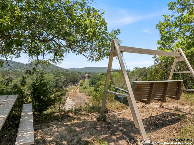 Image 48 of 50 For 305 Upper Cibolo Creek Rd