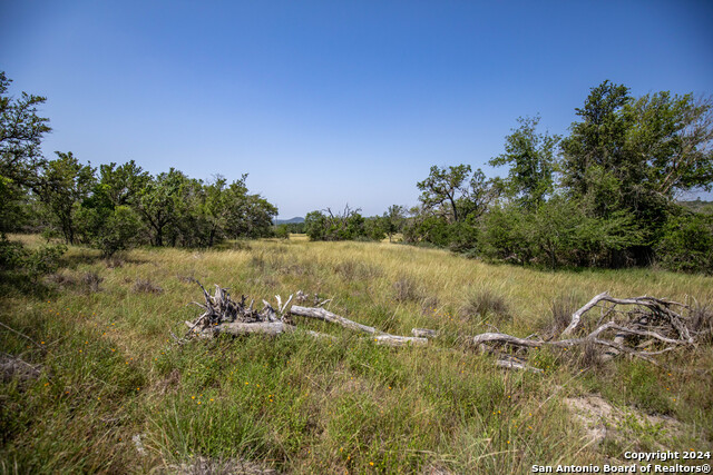 Image 13 of 33 For 180 Steel Creek Crest