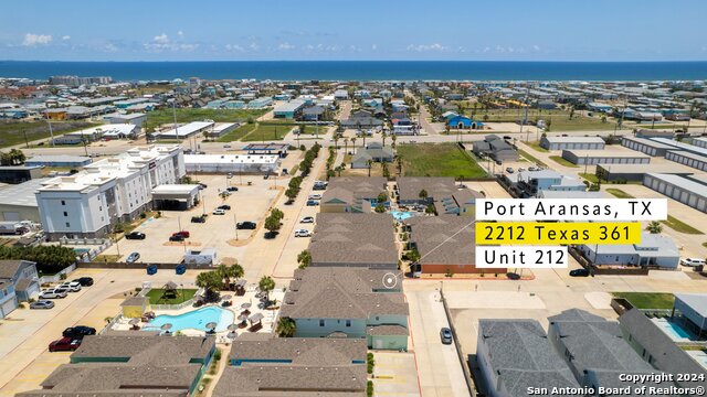 Listing photo id 24 for 2212 Hwy 361, Unit 212  212