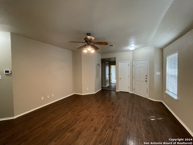 Image 4 of 22 For 10246 Roseangel Ln