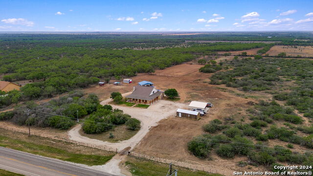 Image 49 of 51 For 858 Ranch Road 187 S