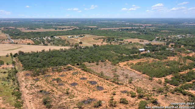 Image 14 of 24 For 19366 Benton City Rd