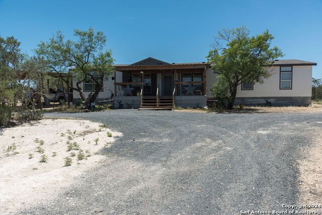 Details for 293 Sd 74130, Rocksprings, TX 78880