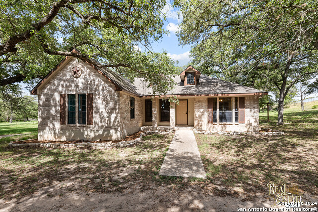 Details for 406 Hidden Deer, La Vernia, TX 78121