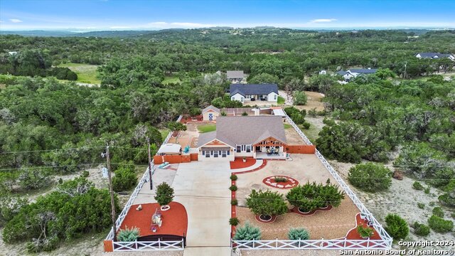 Details for 423 Prairie Tea, Canyon Lake, TX 78133