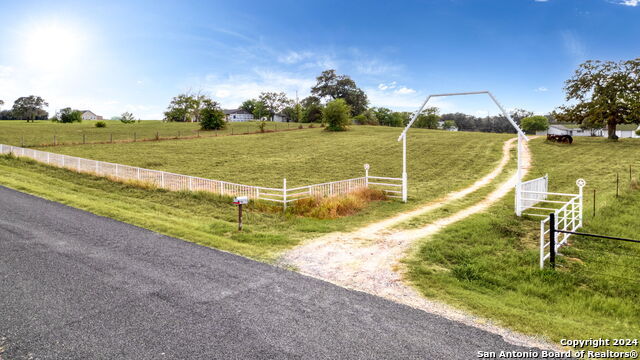 Image 8 of 48 For 1626 County Road 126