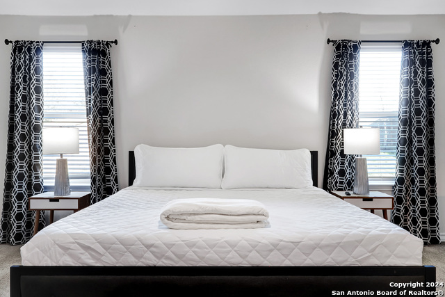 Image 19 of 41 For 4618 Chalk Flts