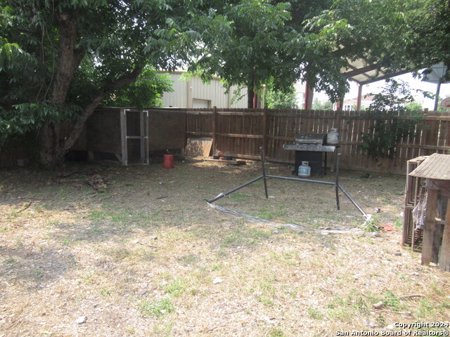 Image 20 of 21 For 1719 Hays St