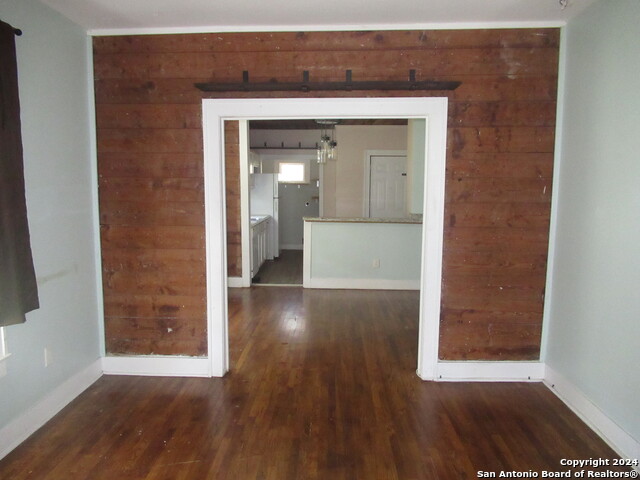 Image 4 of 21 For 1719 Hays St