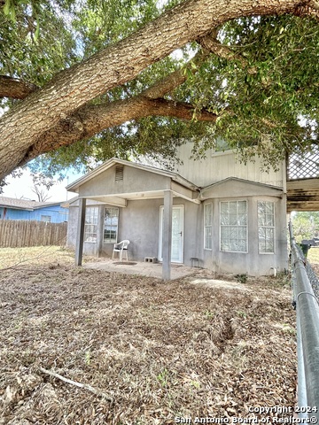 Details for 3274 Interstate 35, Natalia, TX 78059