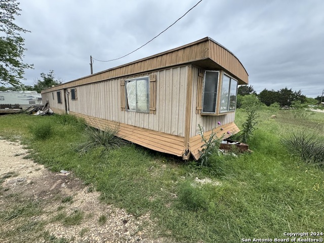 Details for 562 Siesta Dr, Bandera, TX 78003