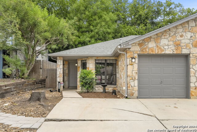 Details for 8528 Sir Galahad, San Antonio, TX 78240