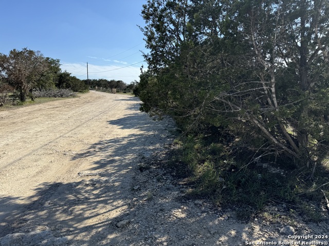 Image 8 of 12 For 1539 Hidden Acres Rd