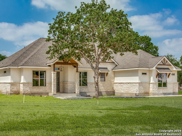 Details for 192 Crescent Ridge, Adkins, TX 78101