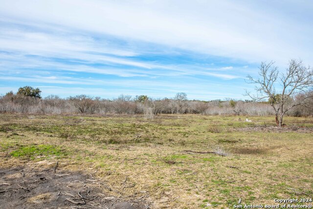 Listing photo id 0 for 8684 Mineral Cemetery Rd