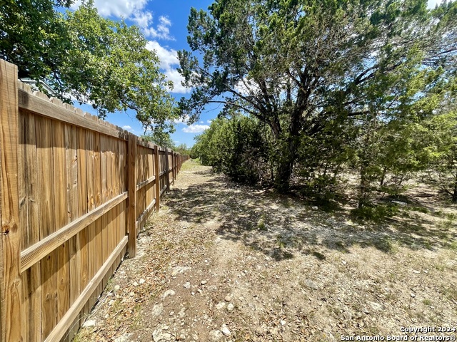 Image 11 of 36 For Lot 104 Pr 1509