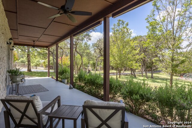 Details for 233 Walnut Grove Rd, Boerne, TX 78006