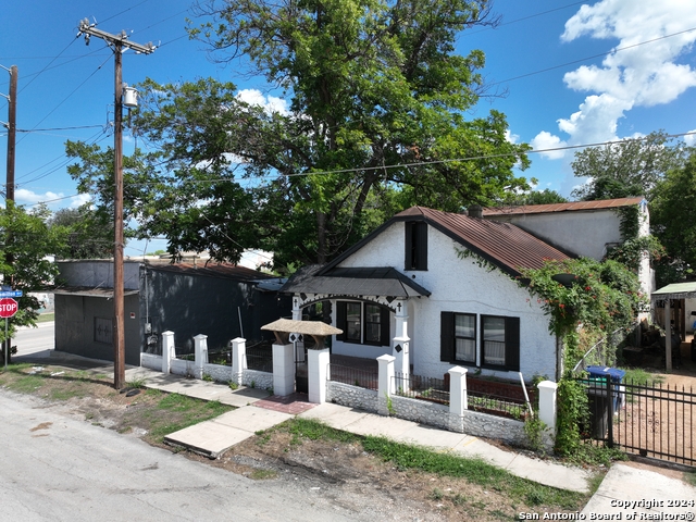 Details for 2504 Chihuahua St, San Antonio, TX 78207