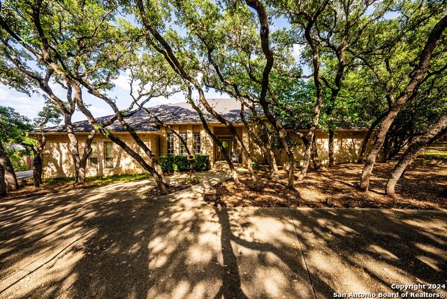 Image 44 of 81 For 206 Post Oak Way