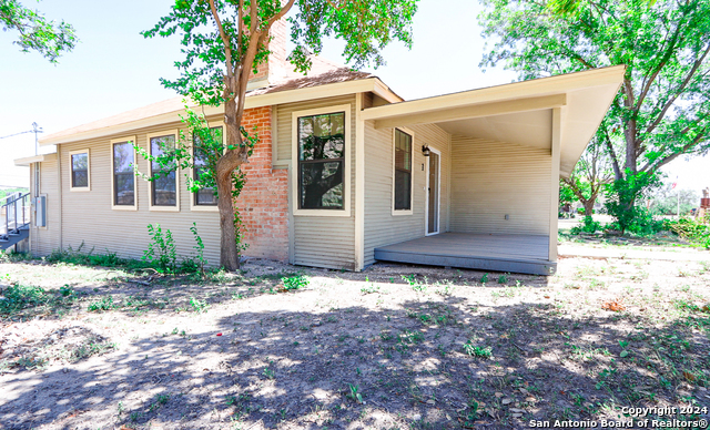 Details for 1 Colony Row, Brackettville, TX 78832