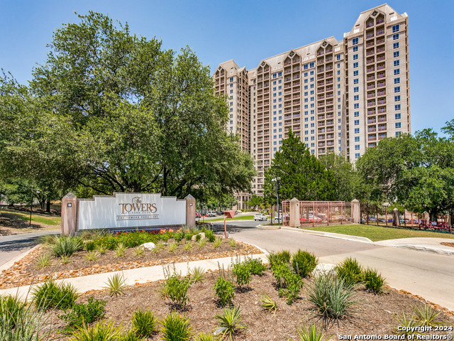 Details for 1 Towers Park Ln  413, San Antonio, TX 78209