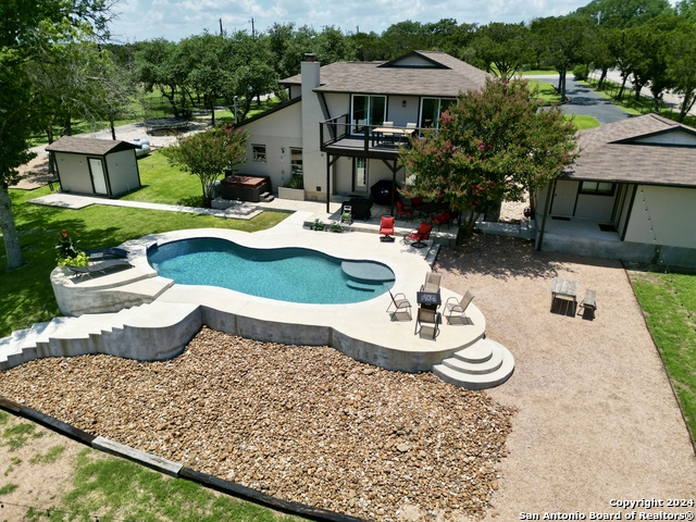 Details for 130 Oak Ridge, New Braunfels, TX 78132