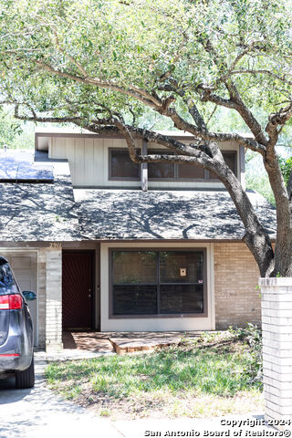 Details for 2911 Moss Tree St, San Antonio, TX 78232